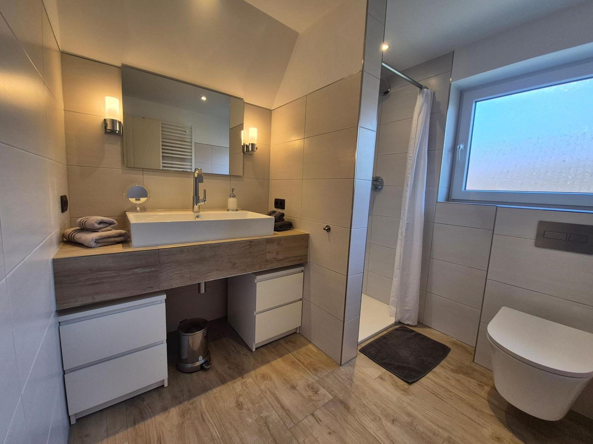 Ferienwohnung Leer-Stadtmitte, 15131 Ngoại thất bức ảnh